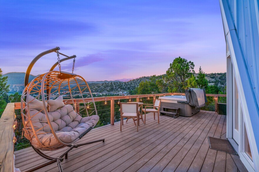More Photos Of 360 Overlook ln, Glendale Specialty For Sale
