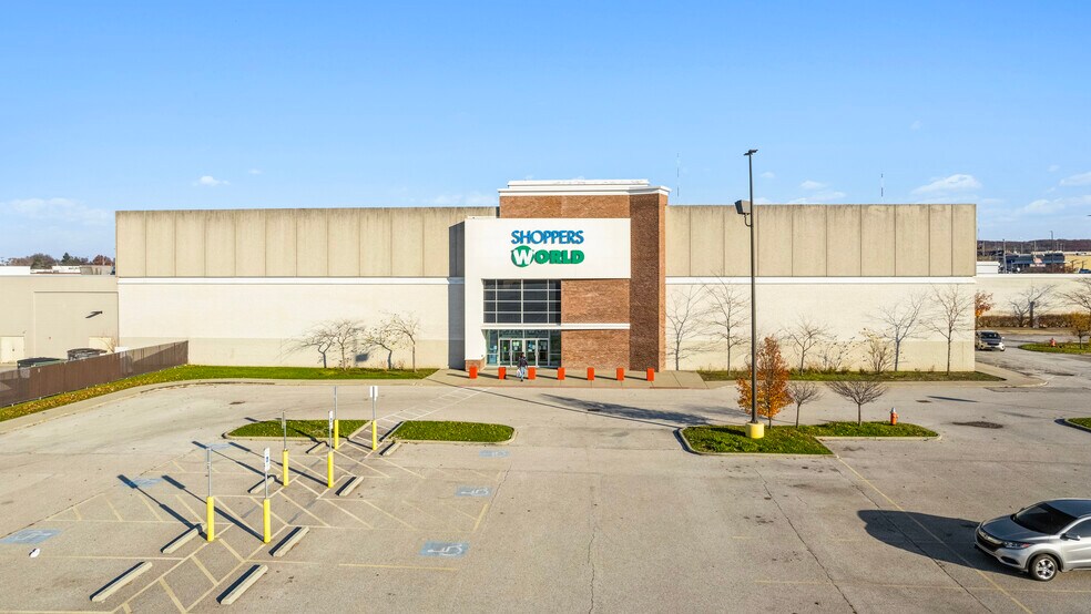 More Photos Of 7900 Day Dr, Parma General Retail For Sale