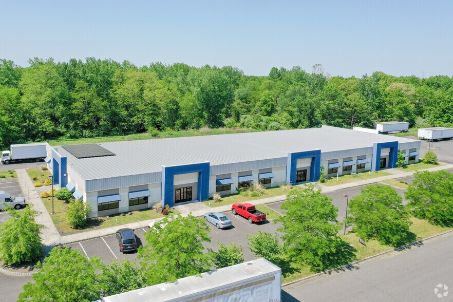 More Photos Of 5 Nami Ln, Hamilton Medical For Sale