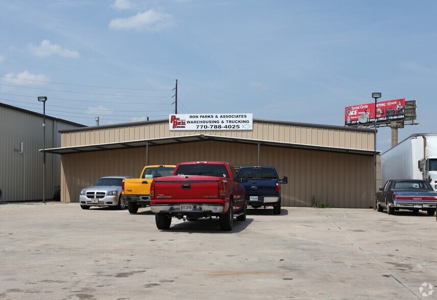 More Photos Of 10147 Industrial Dr NE, Covington Distribution For Lease