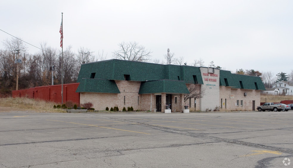 Primary Photo Of 113 S Meridian Rd, Youngstown Lodge Meeting Hall For Lease
