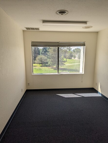 More Photos Of 5275 Marshall St, Arvada Office For Sale