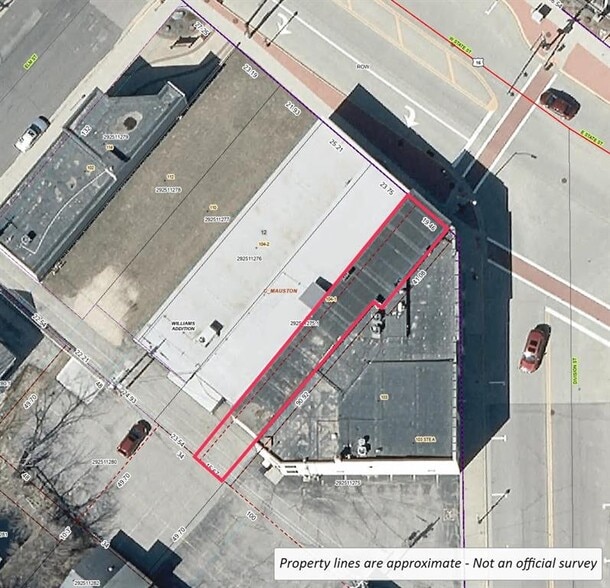 More Photos Of 102 W State St, Mauston Office For Sale