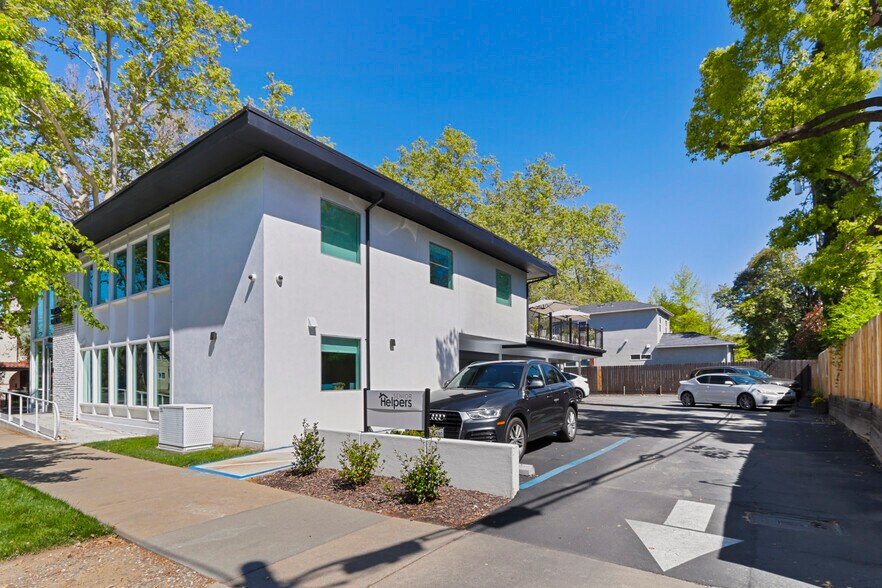 More Photos Of 4101 J St, Sacramento Medical For Sale