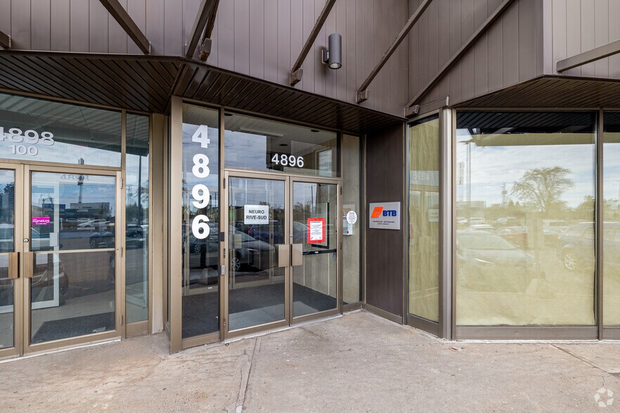 More Photos Of 4890-4898 Boul Taschereau, Longueuil General Retail For Sale