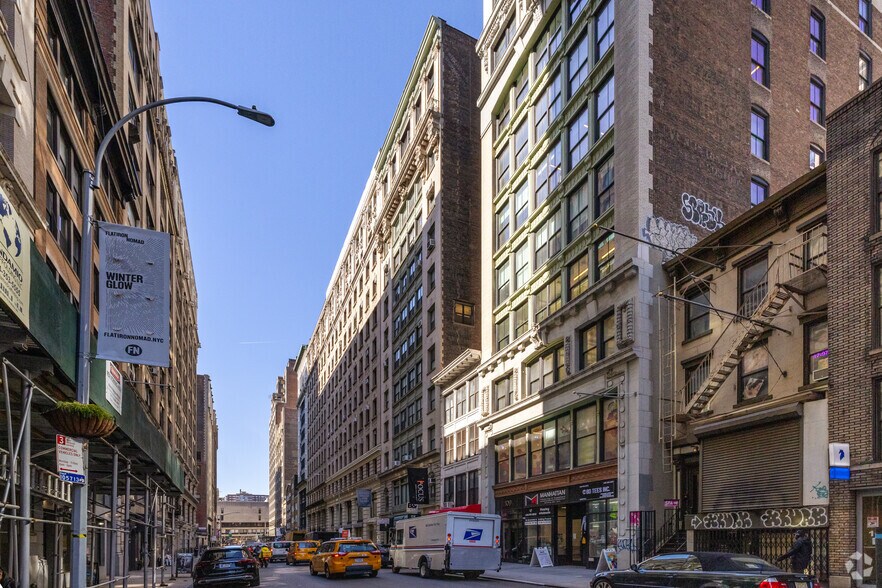 Primary Photo Of 115-117 W 27th St, New York Office For Lease