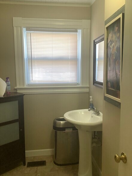 More Photos Of 1359 Centre St, Newton Office For Lease