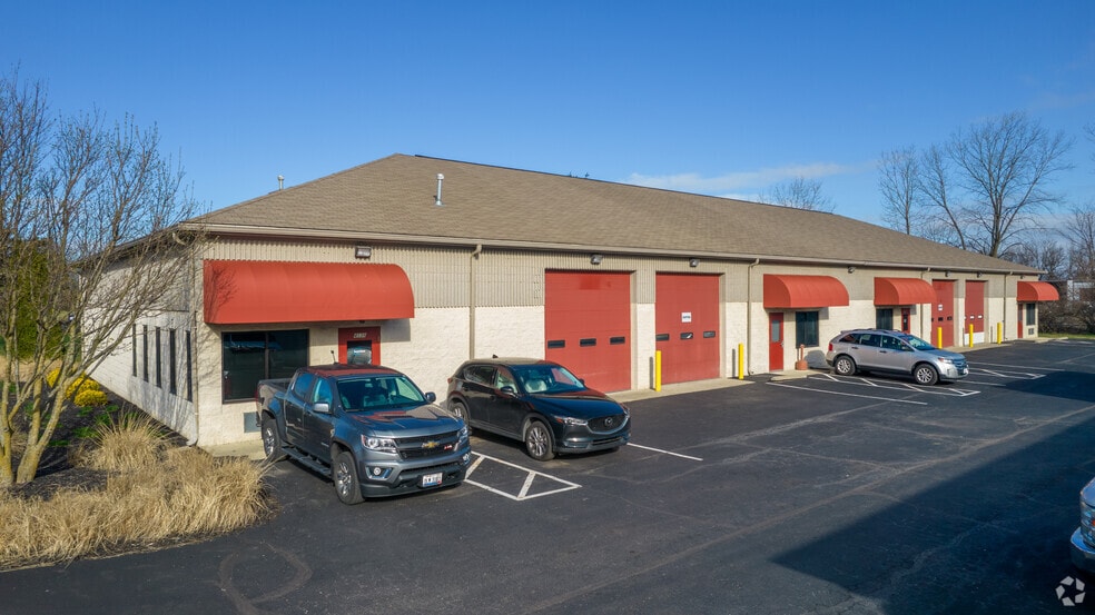 More Photos Of 4121-4133 Weaver Ct, Hilliard Unknown For Lease