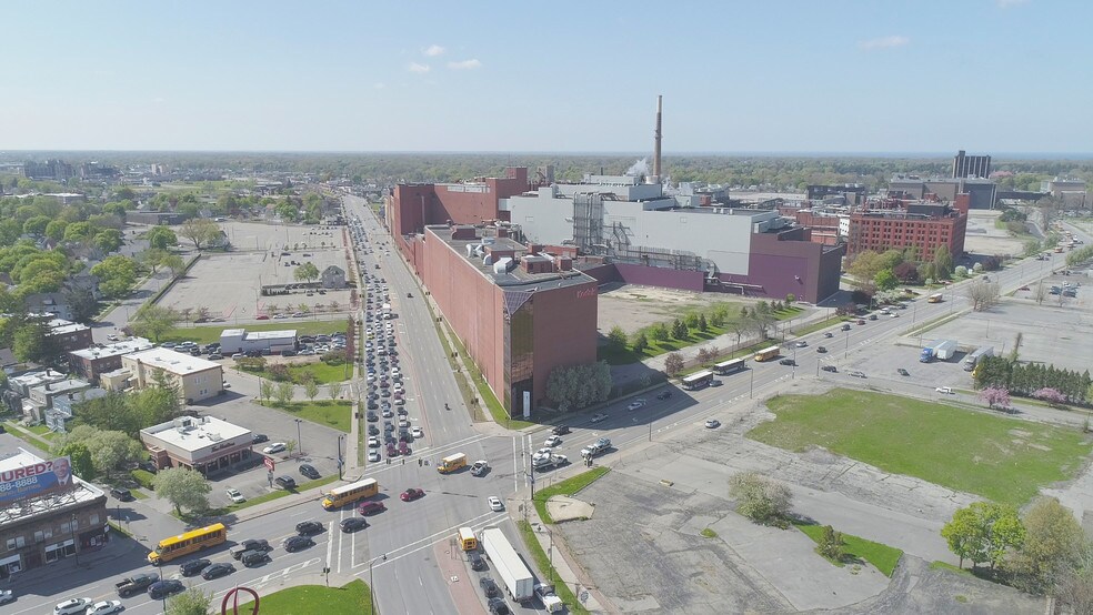 More Photos Of 1490 Lake Ave, Rochester Drugstore For Lease