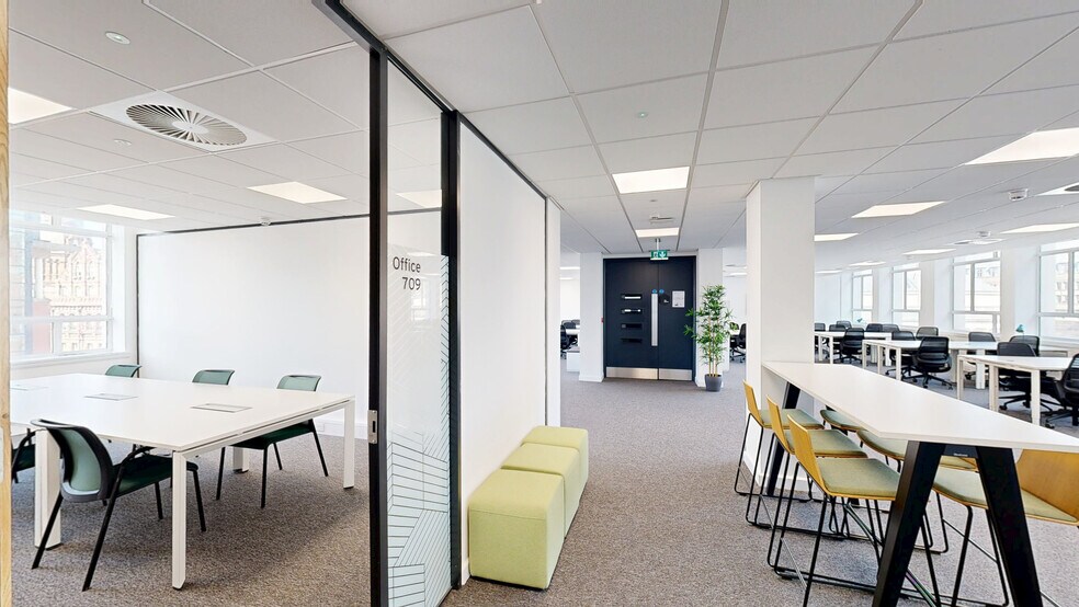 More Photos Of Oxford St, Manchester Coworking Space