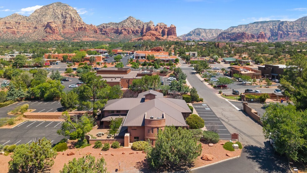 More Photos Of 75 Kallof Pl, Sedona Loft Creative Space For Lease