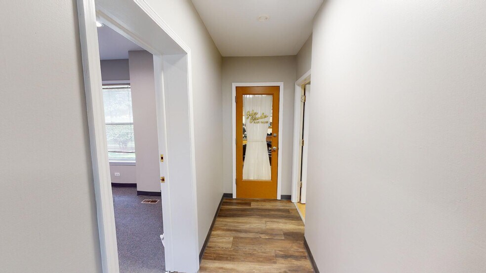 More Photos Of 509 W Main St, Barrington Loft Creative Space For Lease