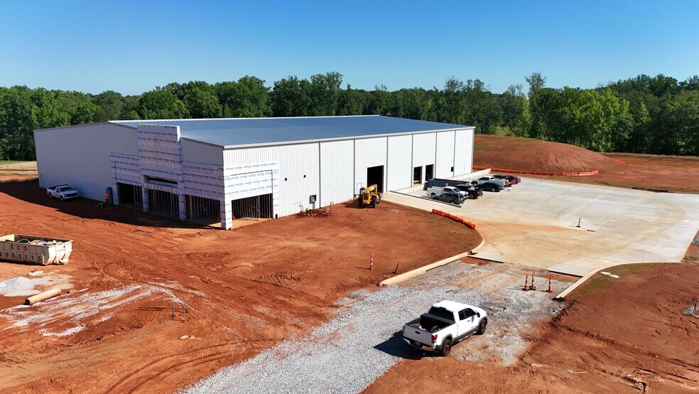 More Photos Of 00 Hollow Drive, Piedmont Warehouse For Lease