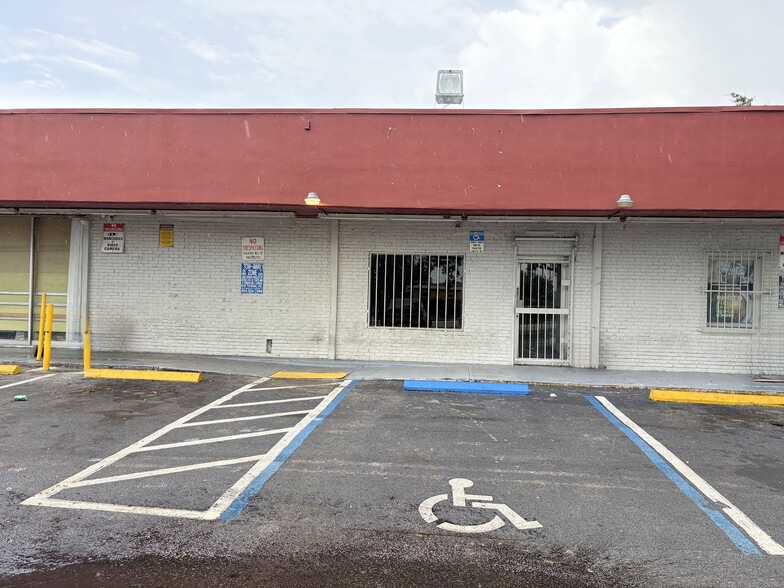 More Photos Of 81-101 SW 31st Ave, Fort Lauderdale Freestanding For Lease