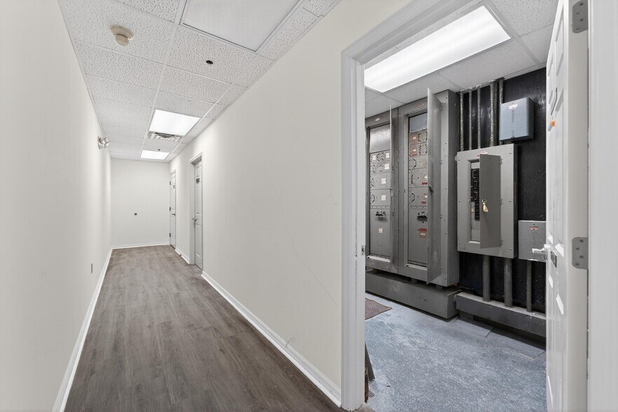 More Photos Of 106-109 N Evers St, Plant City Medical For Lease