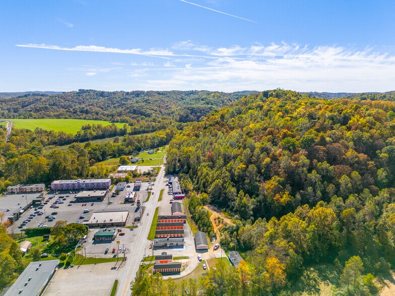 More Photos Of 5753 McClellan Hwy, Branchland Freestanding For Sale