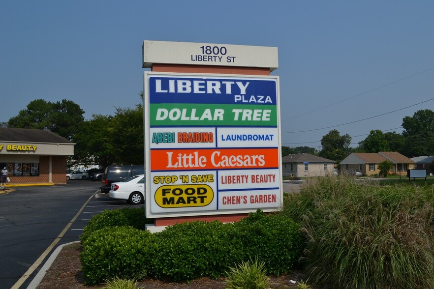 More Photos Of 1800 Liberty St, Chesapeake Storefront For Sale