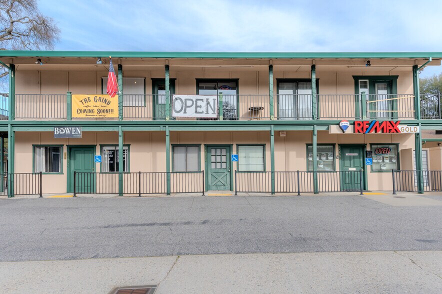 More Photos Of 10556-10612 Combie Rd, Auburn Medical For Sale