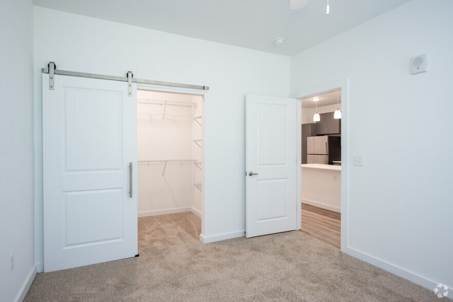 More Photos Of 6800 White Horse Rd, Greenville Apartments For Sale