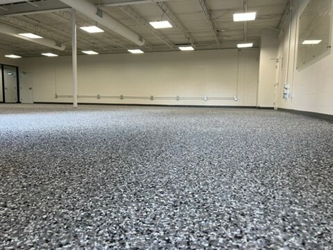 More Photos Of 7490 N 36th St, Pinellas Park Loft Creative Space For Lease