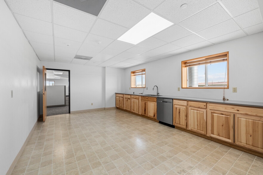 More Photos Of 2931 Soldier Springs Rd, Laramie Warehouse For Sale