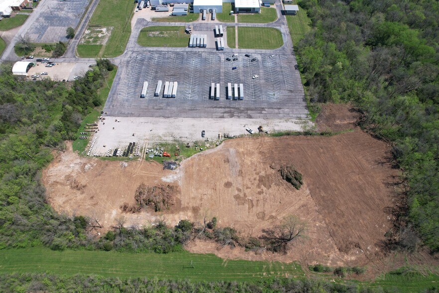 More Photos Of 981 Industrial Park Rd, Columbia Land For Lease