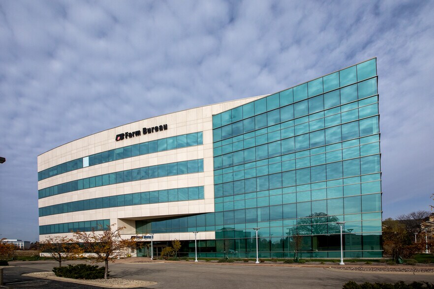 Primary Photo Of 1241 John Q Hammons Dr, Madison Office For Lease