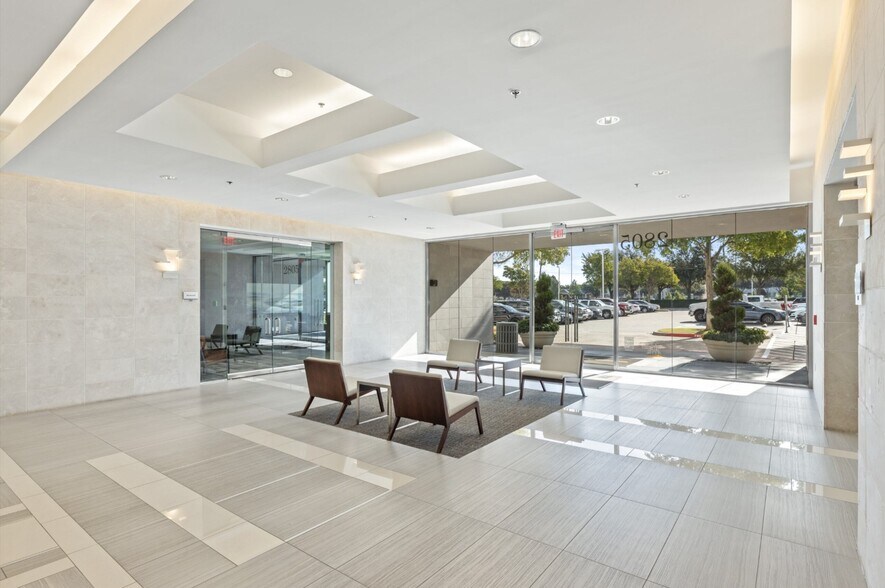 More Photos Of 2805 Dallas Pkwy, Plano Office For Lease