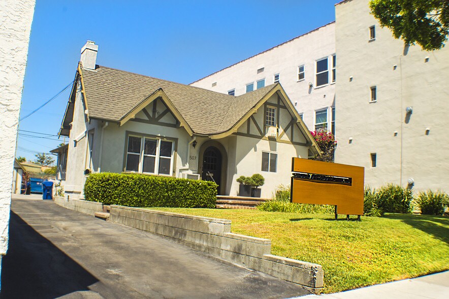 More Photos Of 507 N Larchmont Blvd, Los Angeles Land For Sale