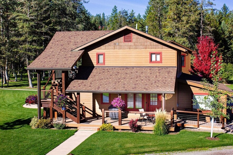 More Photos Of 1845 Hodgson Rd, Whitefish Hotel For Sale