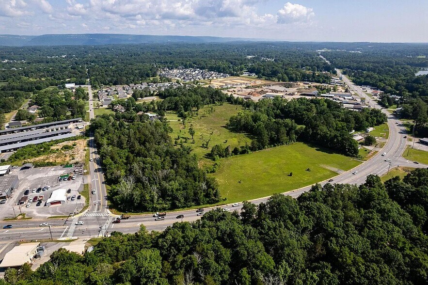 More Photos Of 1963 Thrasher Pike, Hixson Land For Sale