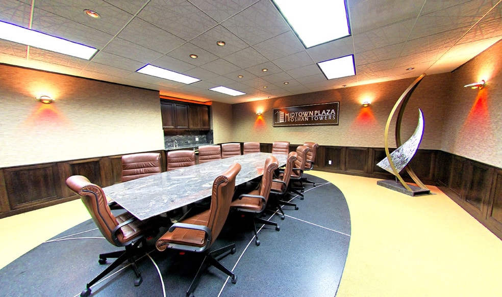 More Photos Of 5225 Katy Fwy, Houston Office For Lease