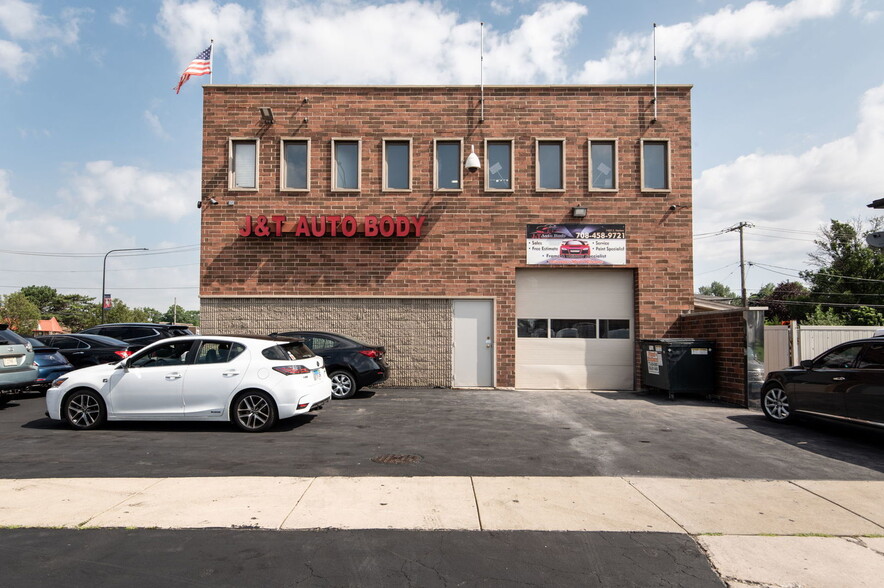 Primary Photo Of 7455 S Harlem Ave, Bridgeview Flex For Sale