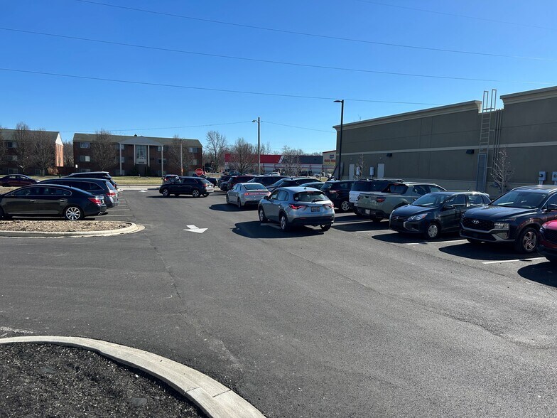 More Photos Of 4415 Leavitt Rd, Lorain Freestanding For Lease