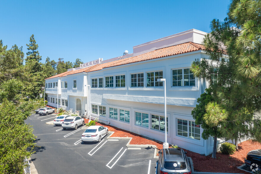 Primary Photo Of 23120 Alicia Pky, Mission Viejo Medical For Lease