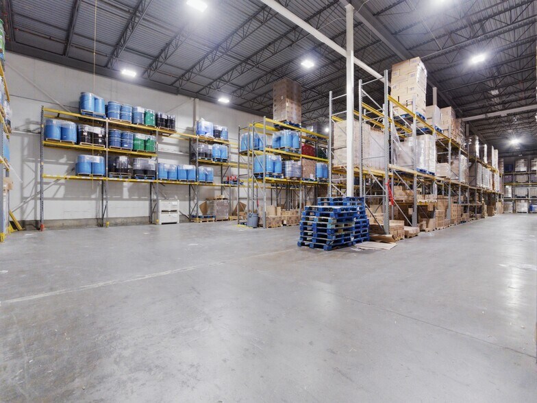 More Photos Of 563 Sandhill Ln, Grand Junction Distribution For Lease