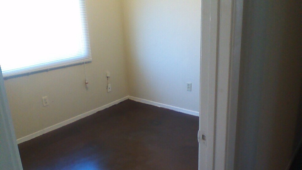 More Photos Of 5038 N 18th Ave, Phoenix Multifamily For Sale