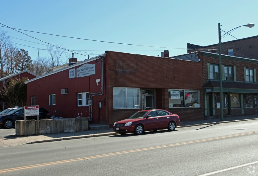 Primary Photo Of 9-13 N 2nd St, Fulton Storefront Retail Office For Sale
