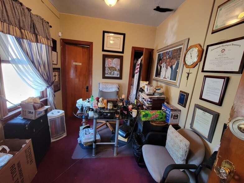 More Photos Of 1107 Delaware Ave SW, Washington Religious Facility For Sale