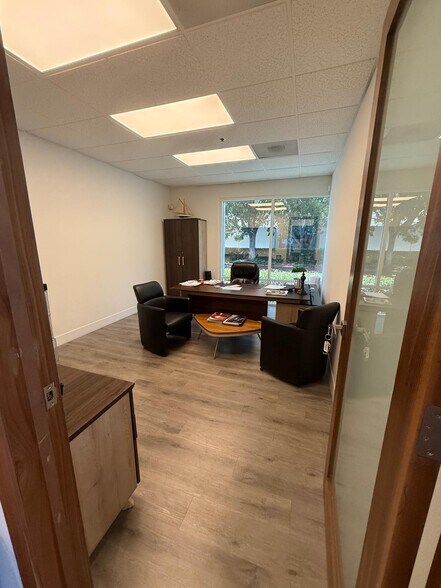 More Photos Of 21 Journey, Aliso Viejo Distribution For Sale