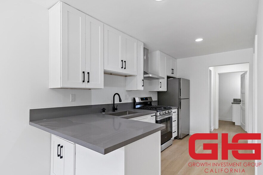 More Photos Of 425 N Raymond Ave, Pasadena Apartments For Sale