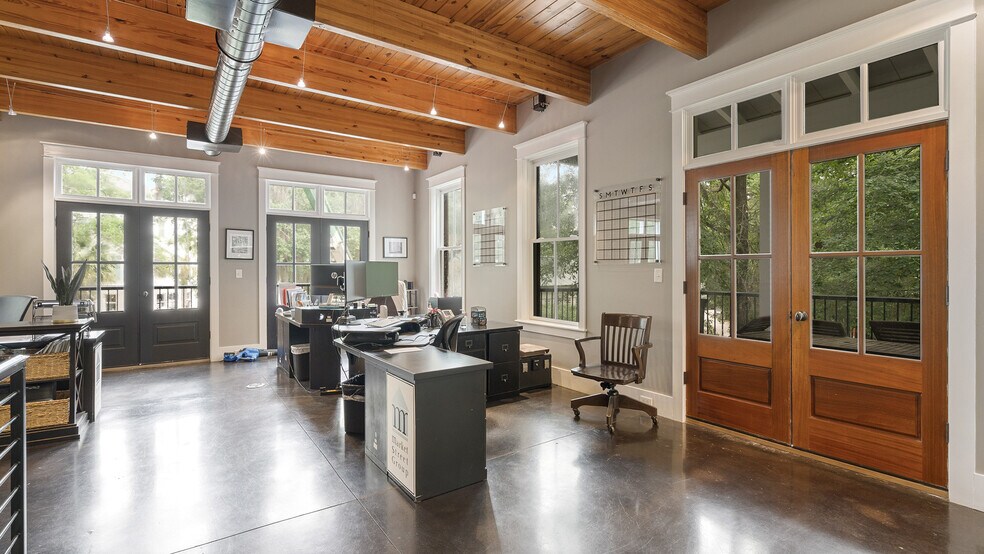 More Photos Of 19 Market, Beaufort Office For Lease