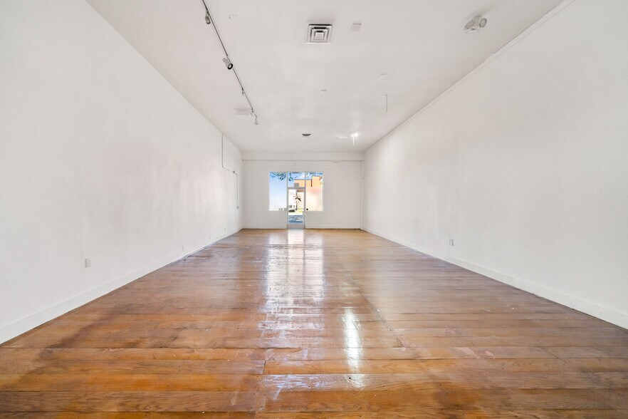 More Photos Of 621-625 Walnut St, Red Bluff Storefront Retail Office For Sale