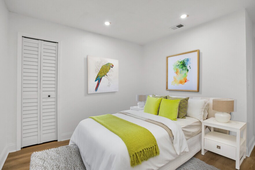 More Photos Of 1830 S Clyde Morris Blvd, Daytona Beach Apartments For Sale