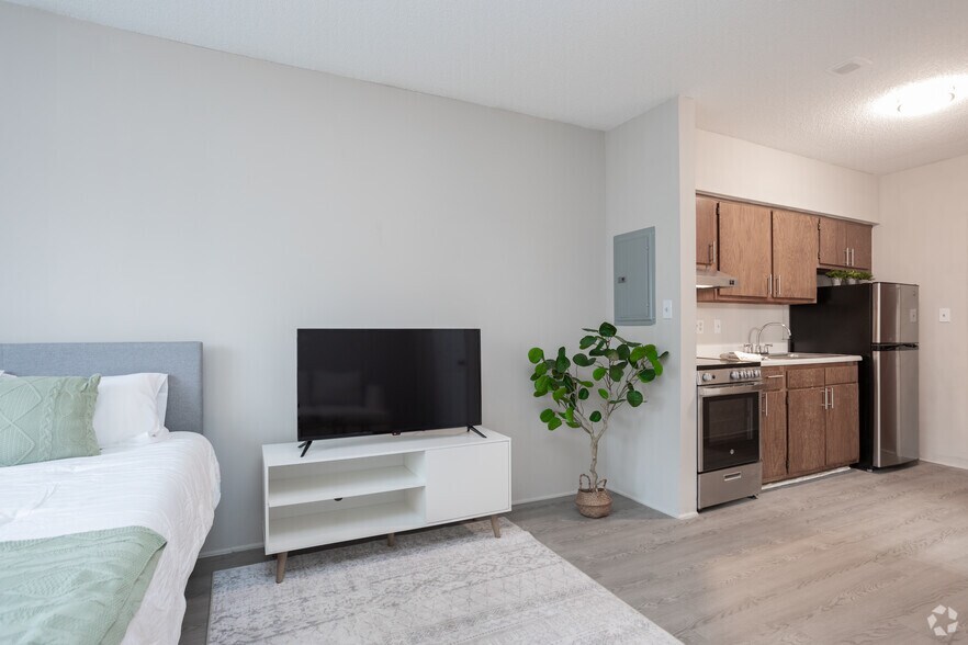 More Photos Of 4700 Westgrove St, Raleigh Apartments For Sale