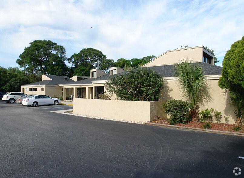 More Photos Of 100 Lake Shore Dr, Altamonte Springs Medical For Lease