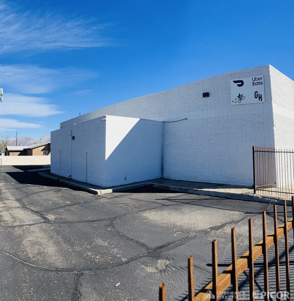 More Photos Of 613 E Delano St, Tucson Freestanding For Sale