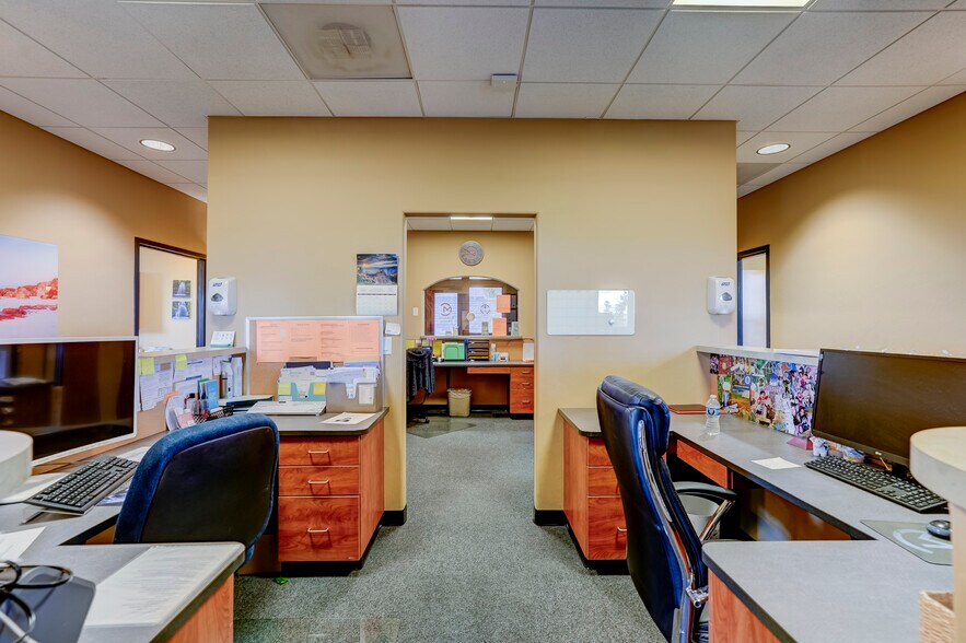 More Photos Of 2001 Excellence Way, Prescott Medical For Sale