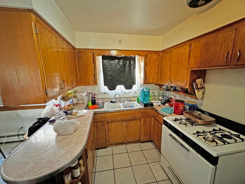 More Photos Of 1623 S Harlem Ave, Berwyn Apartments For Sale