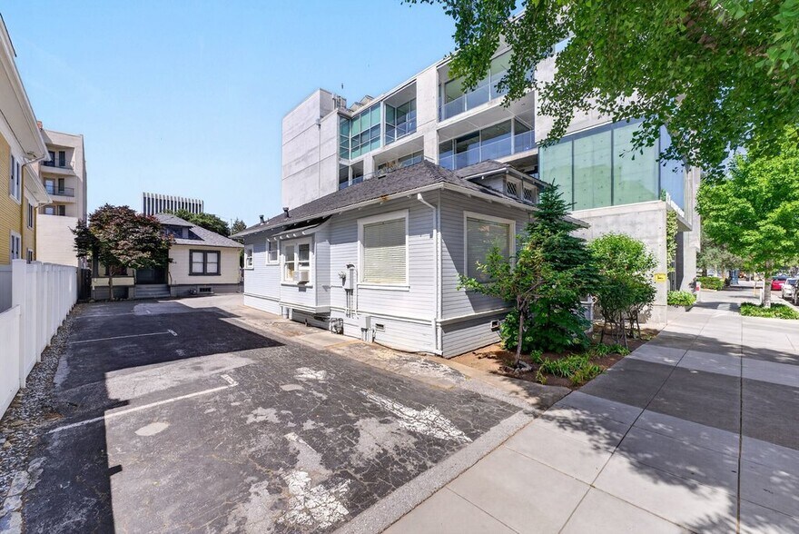 More Photos Of 640 Waverley St, Palo Alto Loft Creative Space For Sale